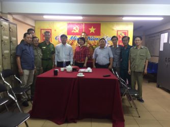 Đảng uỷ – HĐND – UBND – UBMTTQVN phường thăm và chúc tết các lực lượng vũ trang nhân dịp xuân Đinh Dậu 2017